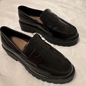 H&M Loafers - Patent Black EUR 36